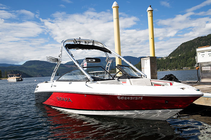 Boat Rental - Svfara SV3 Wakeboad Boat